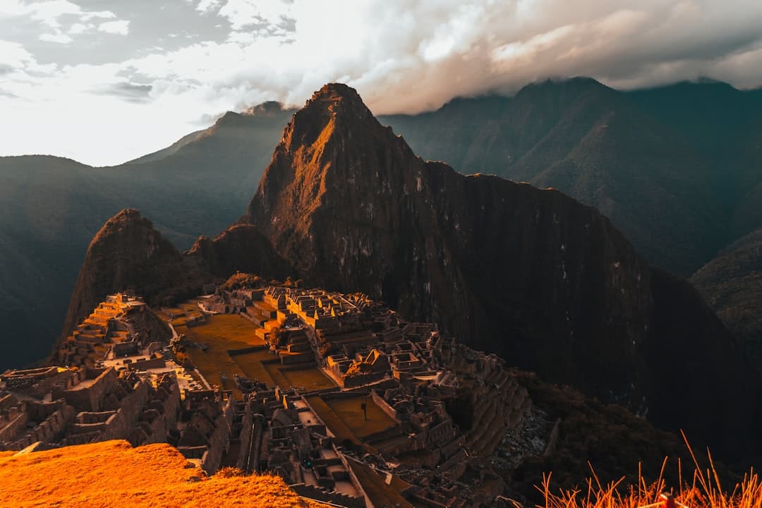 Zachód słońca nad Machu Picchu