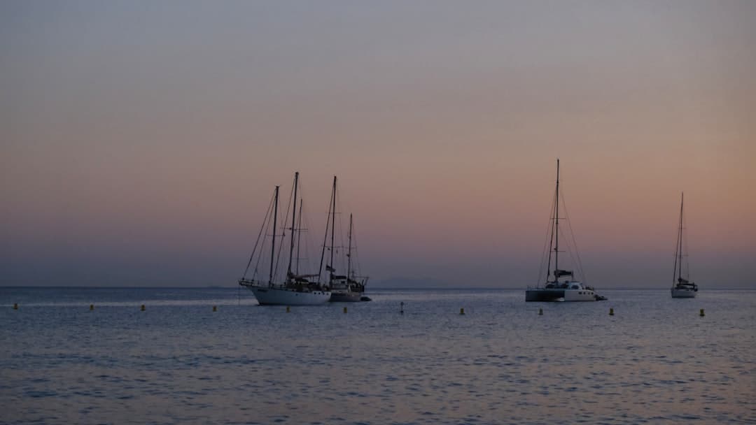 Port w Pafos o zachodzie słońca