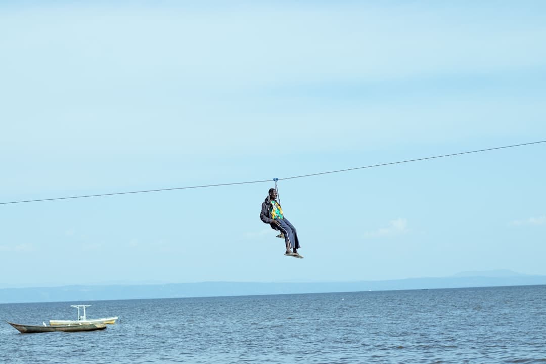 Ekscytująca przygoda kitesurfingowa w Kenii