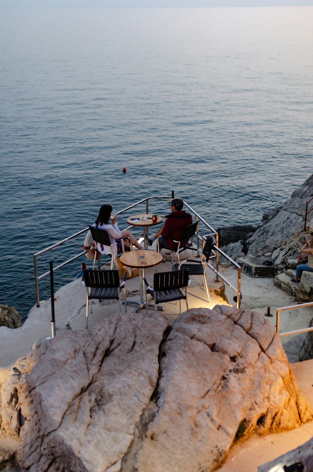 Kolacja przy zachodzie słońca w Dubrowniku