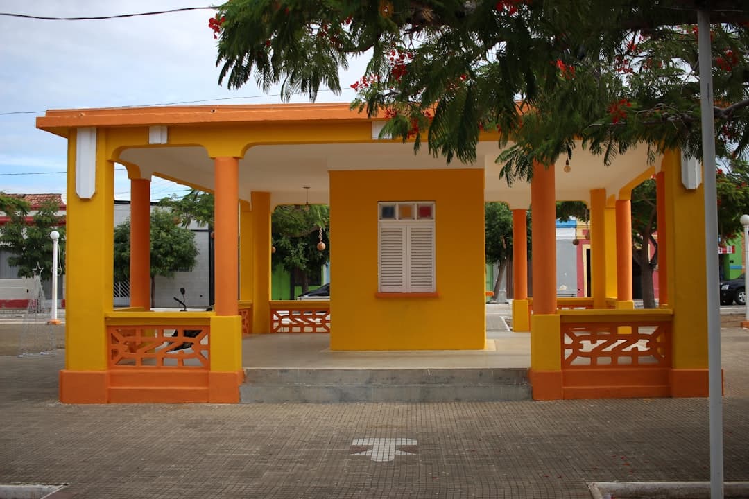 Przytulny hostel nad brzegiem morza w Bocas del Toro