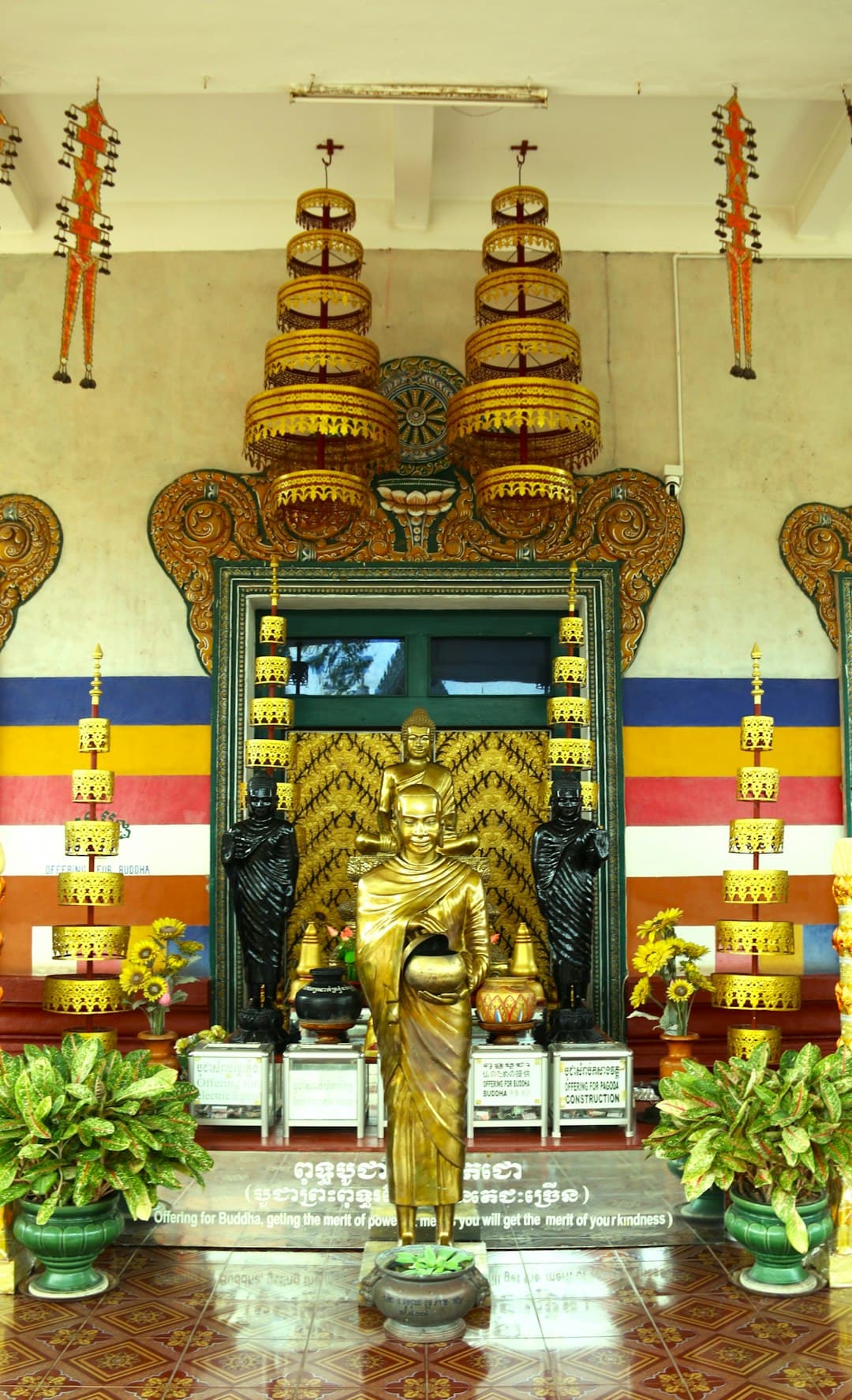 Złoty posąg Buddy na Koh Samui