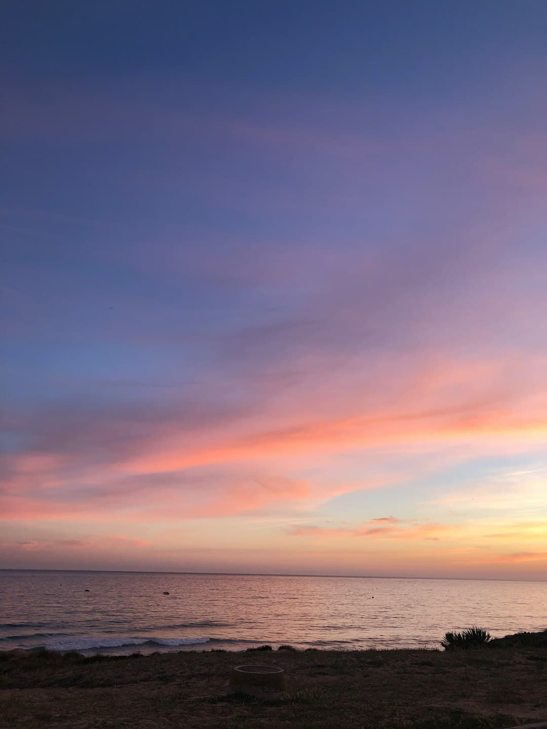 Zachód słońca nad morzem na Eton Beach