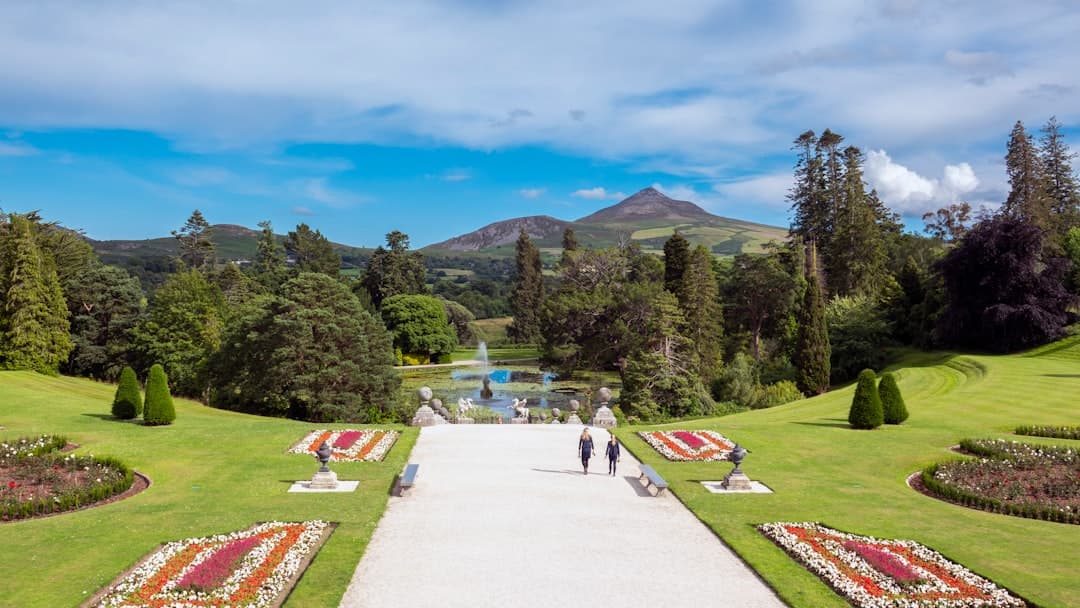 Piękny widok na Parque Calderon w Cuenca Ekwador