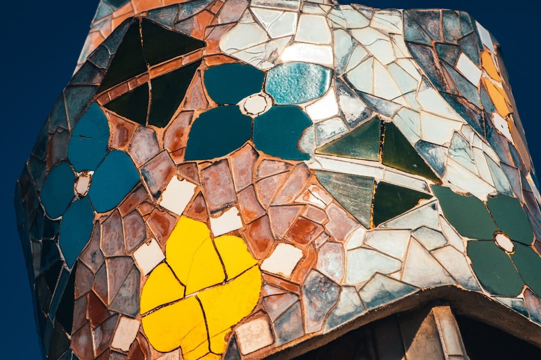 Piękna mozaika w Parku Güell