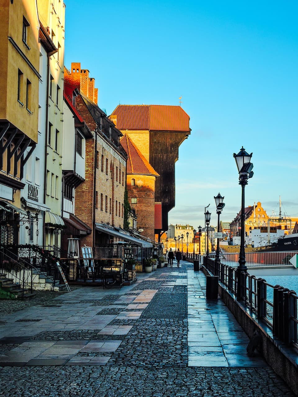 Widok z Starego Żurawia Portowego