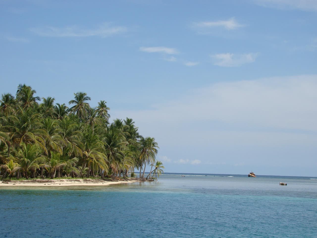 Lokalne bungalowy w San Blas