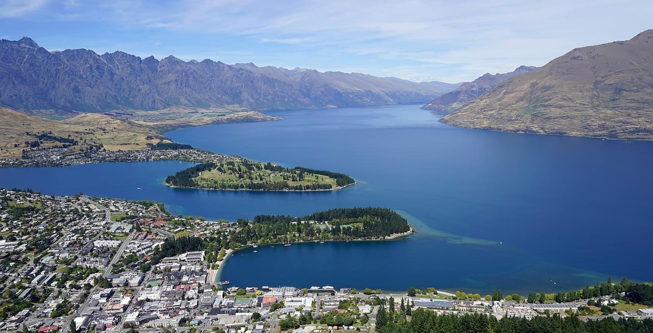 Widok z Bob's Peak na Queenstown