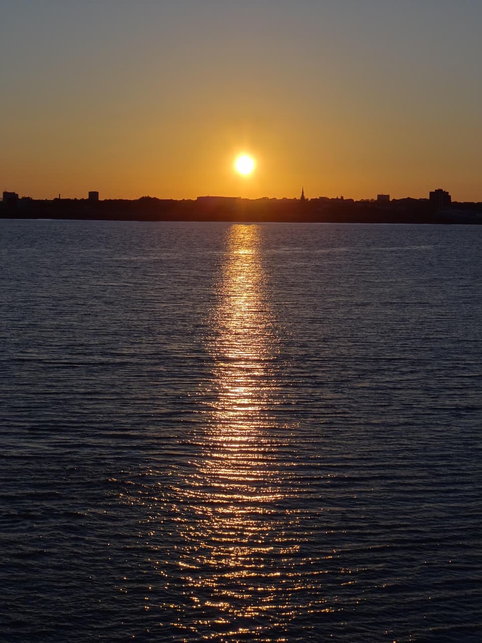 Widok na Pier Head podczas zachodu słońca