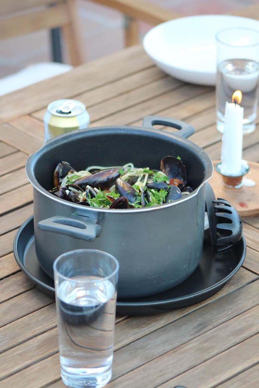 Widok z restauracji Del Place na plażę Beau Vallon