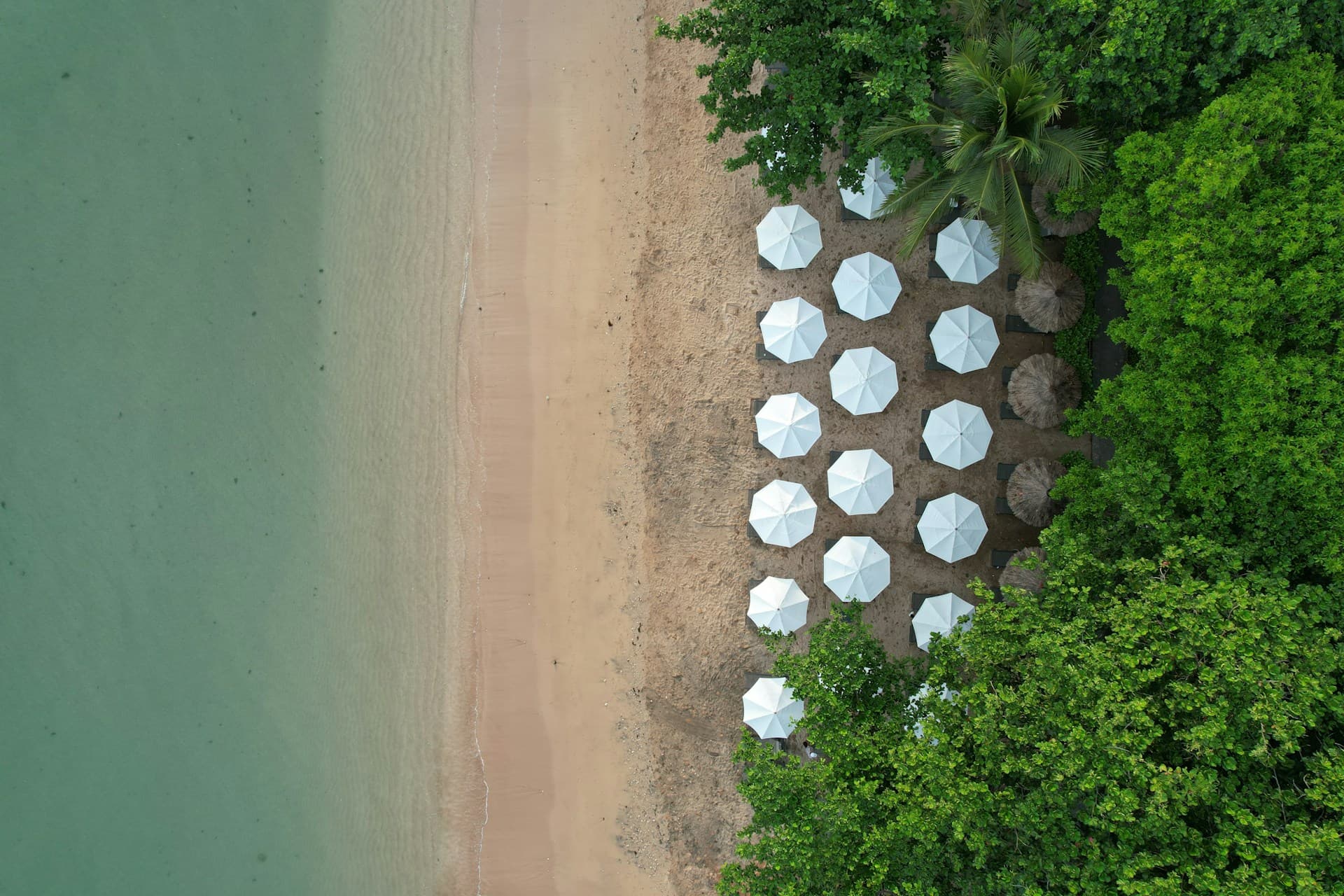 Bali. Ceny w Nusa Dua 2025/26: Ile kosztuje obiad, sporty wodne i masaż?